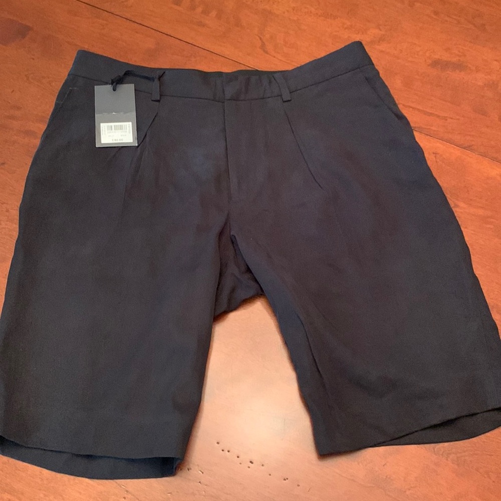 NWTs Men’s TOPMAN Casual Dress Shorts W/Comfort Waistband, Black, 32” Waist